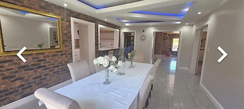 7 Bedroom Property for Sale in De Tijger Western Cape